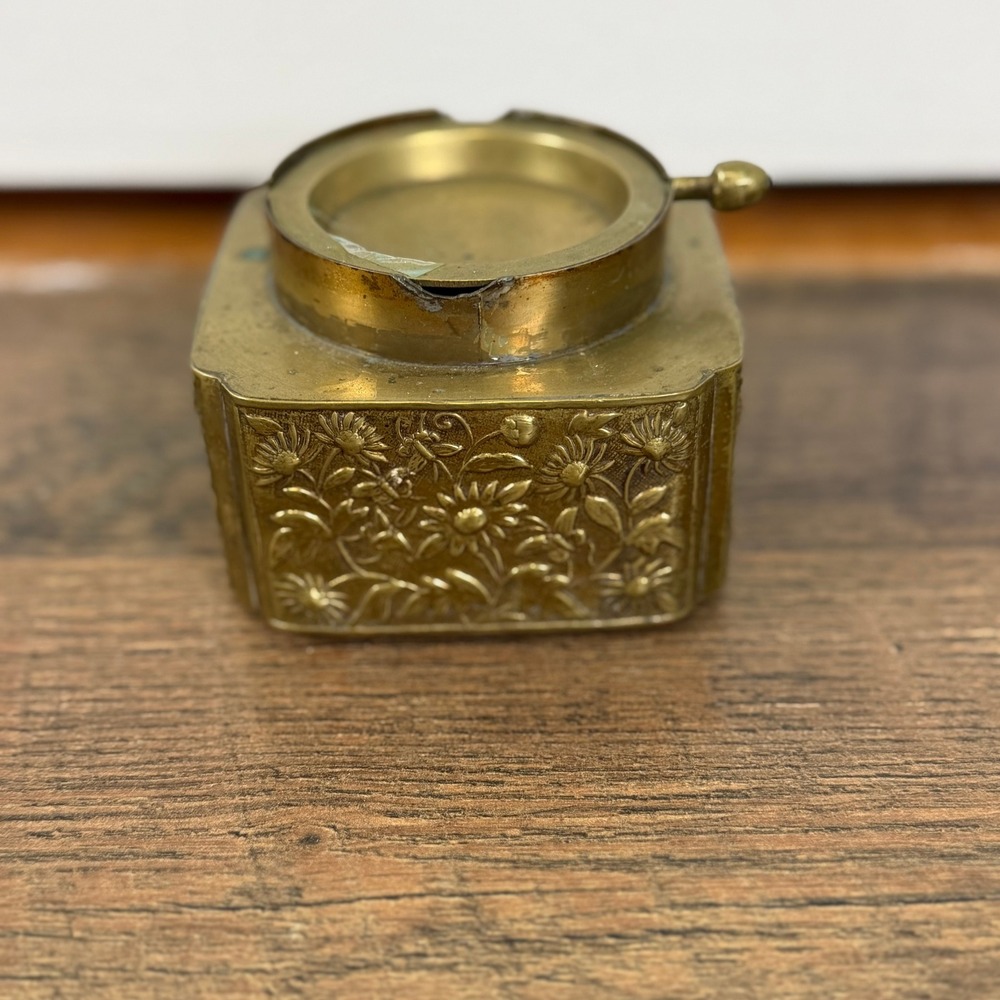 Antique Brass Inkwell Repousse Floral Hinged Lid Acorn Finial Desk Accessory